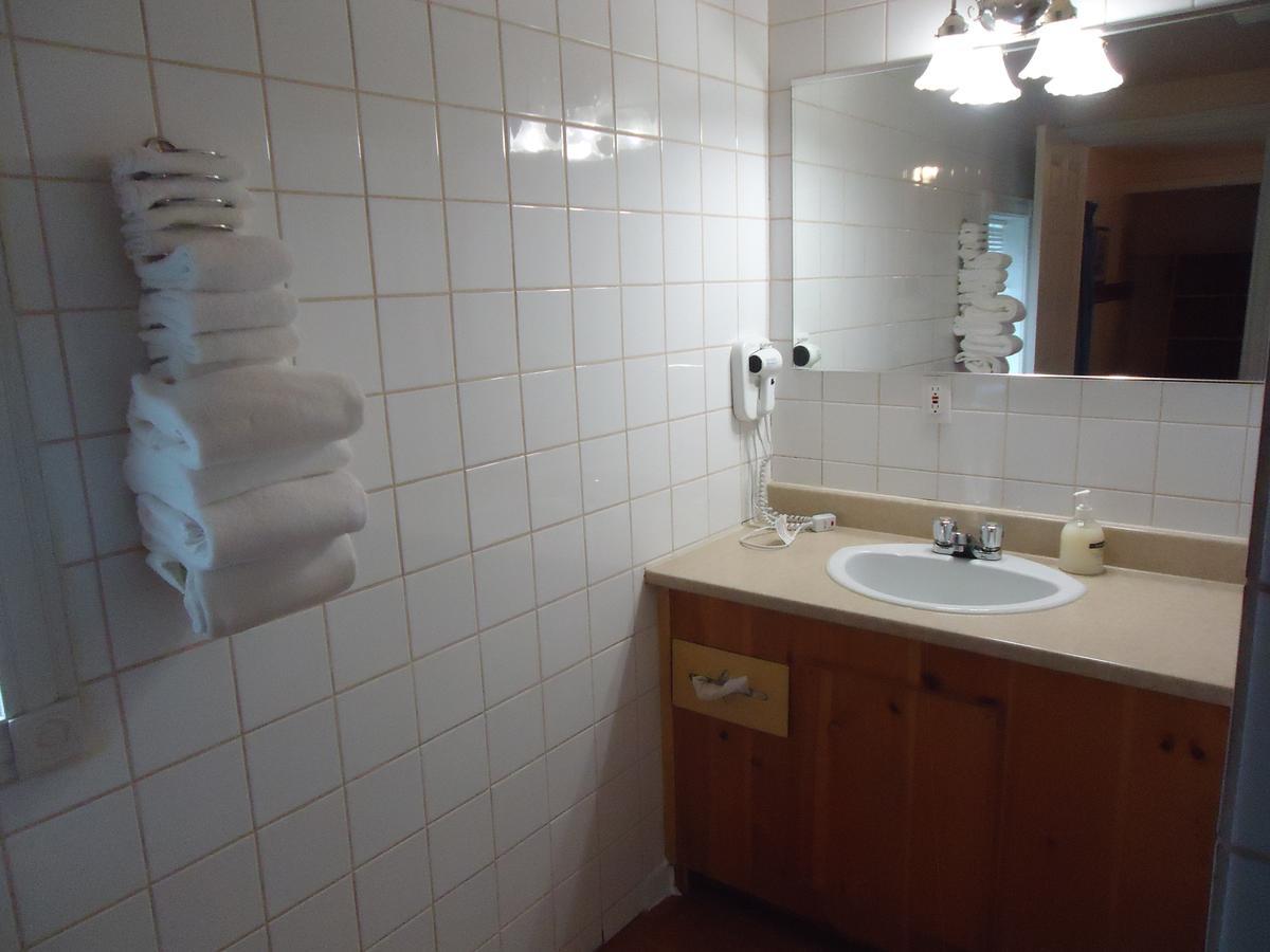 Motel Cote Rivière-du-Loup 外观 照片